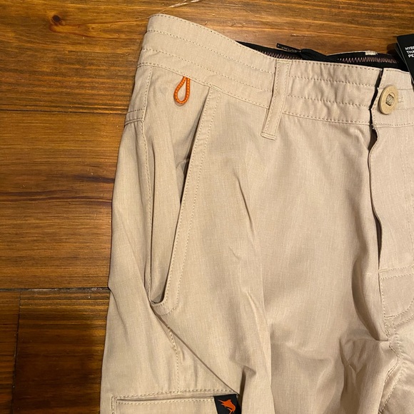 Salt Life Men’s Khaki SLX Performance Fish/Utility Expedition Pants NWT - Picture 8 of 15